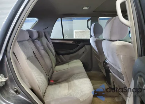 2005 Toyota 4Runner Sr5 z USA, uszkodzony, nr VIN JTEBU14R950063290